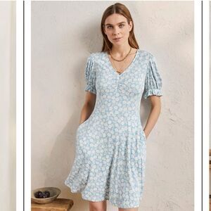 Boden Light Blue Ditsy Floral V-Neck Jersey Dress Size 6R